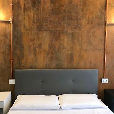 Joy Rooms Milano Exteriör bild