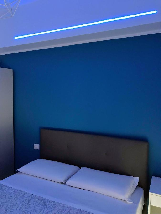Joy Rooms Milano Exteriör bild