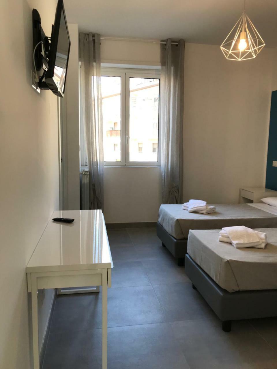 Joy Rooms Milano Exteriör bild